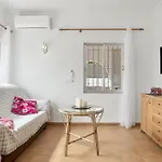 Complejo Alejandra Prázdninový dům *